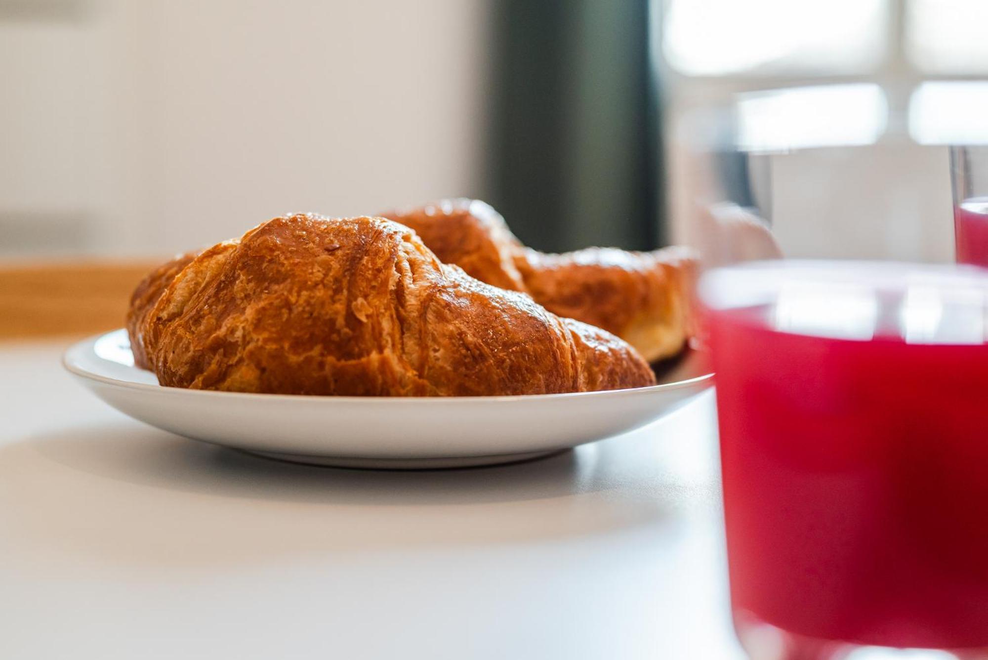 Padova'S Nest - Close To Metro Milano Ngoại thất bức ảnh